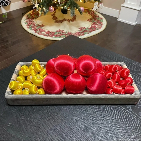 Satin Red and  Yellow Vintage Christmas Bulb Bauble Ornaments - Picture 1 of 8